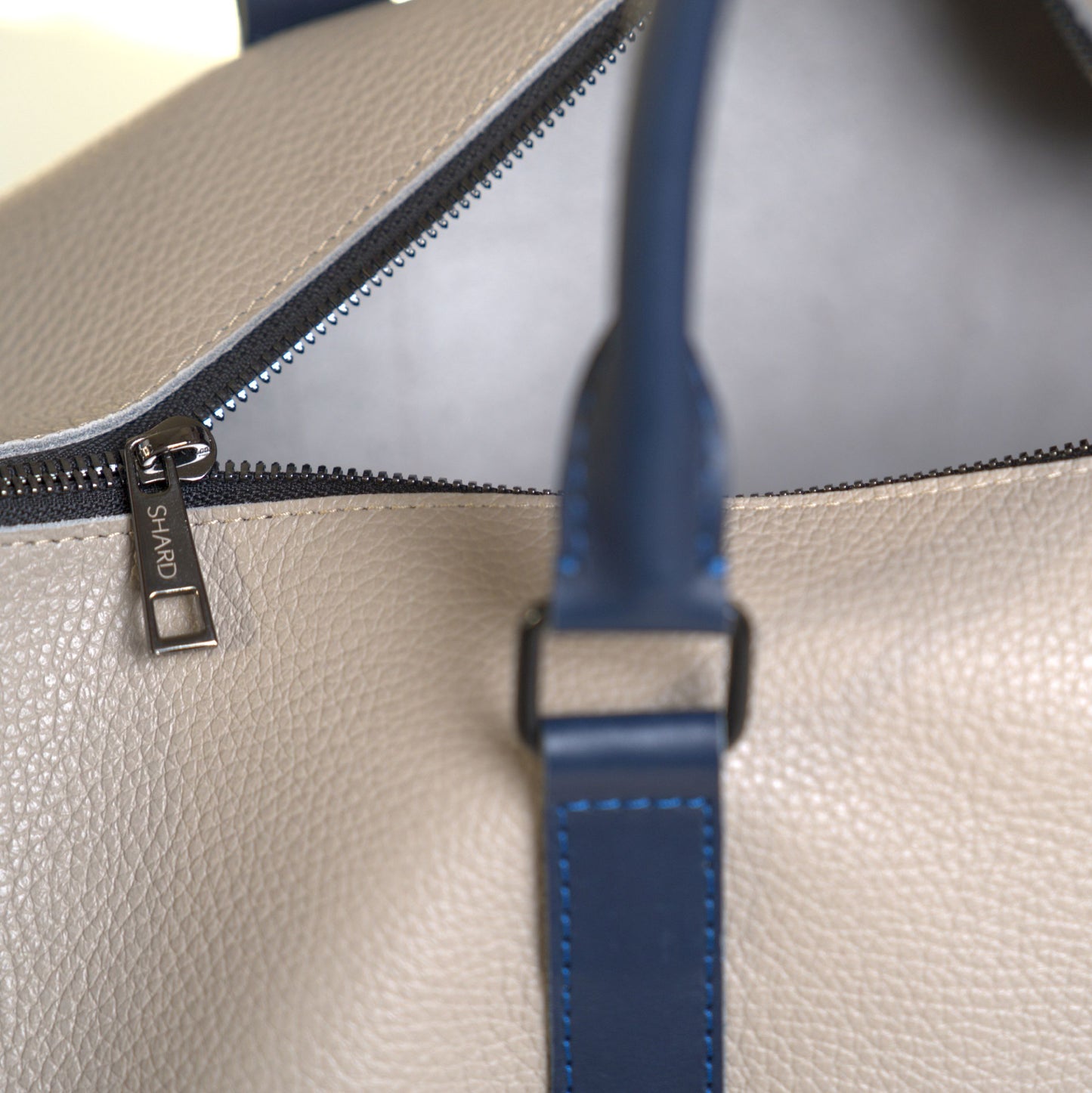 Cestovní taška Esence